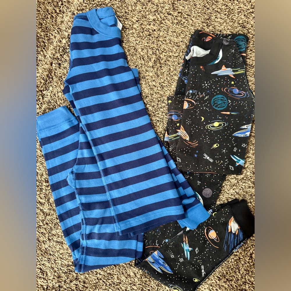 Hanna Anderson Pajamas / 2 sets